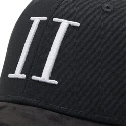 Bonnet Les Deux Baseball Cap Suede II LDM702003 Black/White 100 11 Bonnet Les Deux Baseball Cap Suede II LDM702003 Black/White 100 -Chaleur Élégante Boutique bonnet les deux baseball cap suede ii ldm702003 black white 100 4