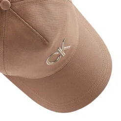 Casquette Calvin Klein K60K609712 KHA -Chaleur Élégante Boutique casquette calvin klein k60k609712 kha 4