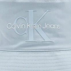 Chapeau Calvin Klein Jeans Bucket Monogram K60K610715 Grey PNZ -Chaleur Élégante Boutique chapeau calvin klein jeans bucket monogram k60k610715 grey pnz 2