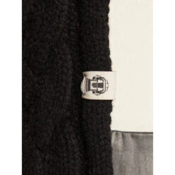 Écharpe Roeckl 23021-595 Black 000 -Chaleur Élégante Boutique echarpe roeckl 23021 595 black 000 2