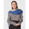 Foulard Guess AW9094 MOD03 BLU 1 Foulard Guess AW9094 MOD03 BLU -Chaleur Élégante Boutique foulard guess aw9094 mod03 blu