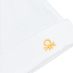 Set De 2 Bonnets United Colors Of Benetton 3V1E0A018 68Z Blanc 13 Set De 2 Bonnets United Colors Of Benetton 3V1E0A018 68Z Blanc -Chaleur Élégante Boutique set de 2 bonnets united colors of benetton 3v1e0a018 68z blanc 5